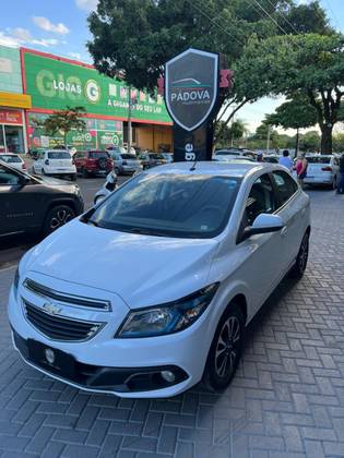 CHEVROLET ONIX 1.4 MPFI LTZ 8V FLEX 4P MANUAL